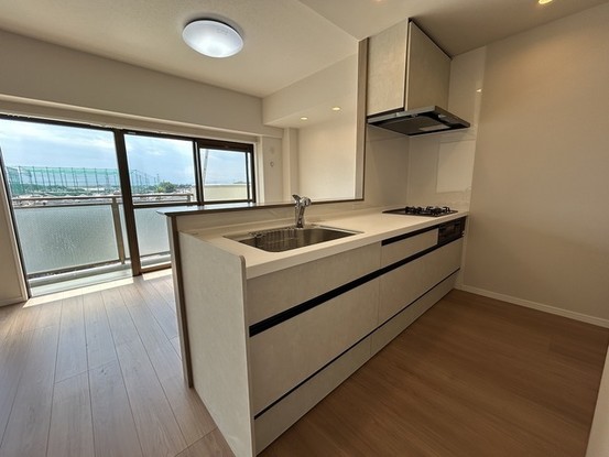 apartment 埼玉県上尾市谷津２丁目２番１号ショーサンプラザ５Ｆ