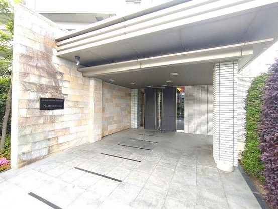 apartment 埼玉県上尾市谷津２丁目２番１号ショーサンプラザ５Ｆ