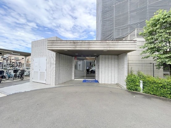 apartment 埼玉県上尾市谷津２丁目２番１号ショーサンプラザ５Ｆ