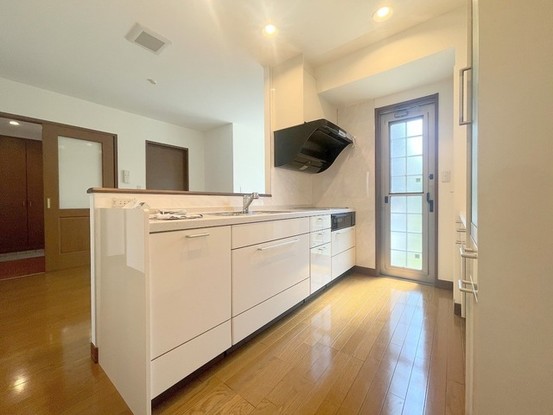 detached 埼玉県上尾市谷津２丁目２番１号ショーサンプラザ５Ｆ