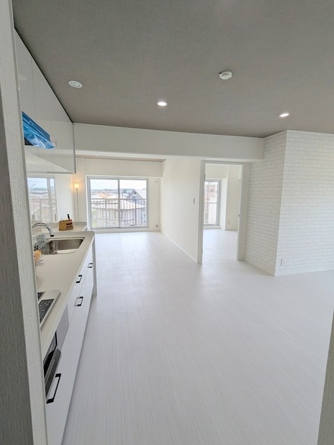 apartment 埼玉県上尾市谷津２丁目２番１号ショーサンプラザ５Ｆ