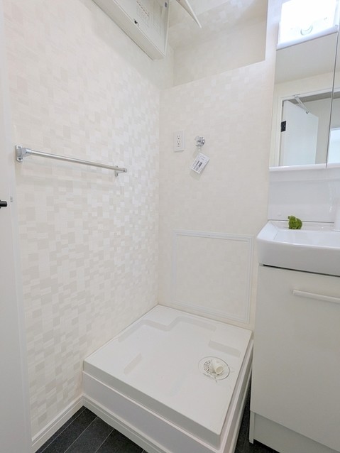 apartment 埼玉県上尾市谷津２丁目２番１号ショーサンプラザ５Ｆ