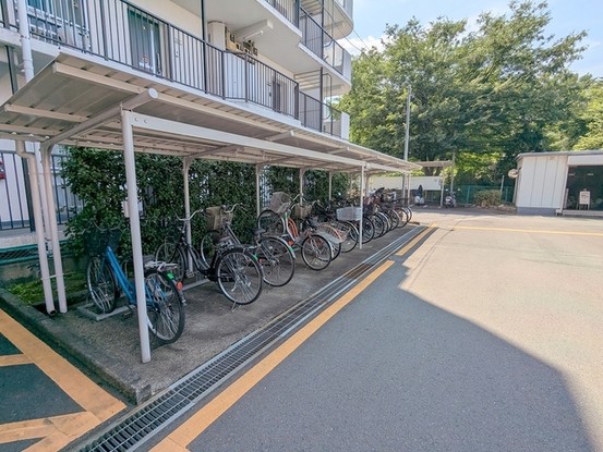 apartment 埼玉県上尾市谷津２丁目２番１号ショーサンプラザ５Ｆ
