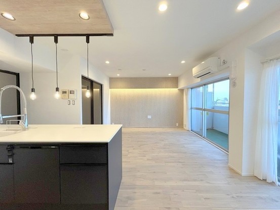 apartment 埼玉県上尾市谷津２丁目２番１号ショーサンプラザ５Ｆ