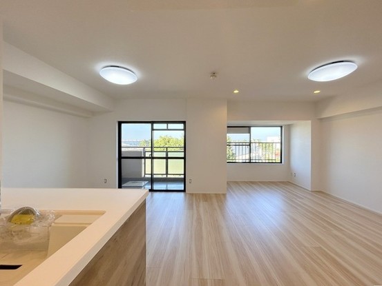 apartment 埼玉県上尾市谷津２丁目２番１号ショーサンプラザ５Ｆ