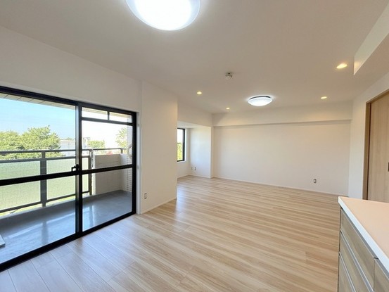 apartment 埼玉県上尾市谷津２丁目２番１号ショーサンプラザ５Ｆ