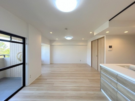 apartment 埼玉県上尾市谷津２丁目２番１号ショーサンプラザ５Ｆ