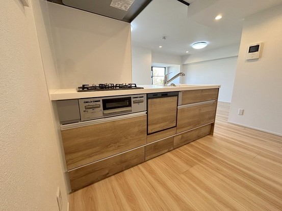 apartment 埼玉県上尾市谷津２丁目２番１号ショーサンプラザ５Ｆ