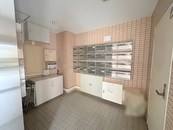 apartment 埼玉県上尾市谷津２丁目２番１号ショーサンプラザ５Ｆ
