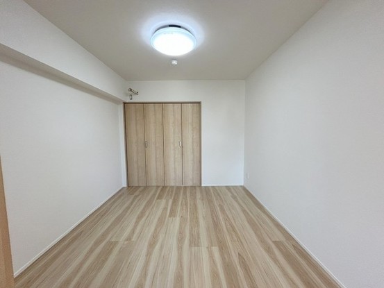 apartment 埼玉県上尾市谷津２丁目２番１号ショーサンプラザ５Ｆ