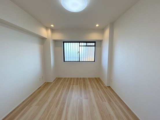 apartment 埼玉県上尾市谷津２丁目２番１号ショーサンプラザ５Ｆ