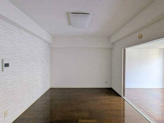 apartment 埼玉県上尾市谷津２丁目２番１号ショーサンプラザ５Ｆ