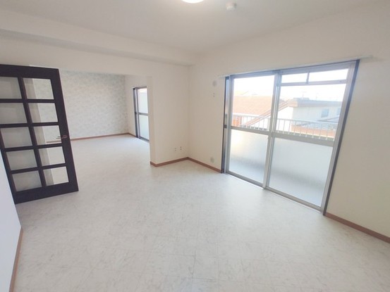 apartment 埼玉県上尾市谷津２丁目２番１号ショーサンプラザ５Ｆ