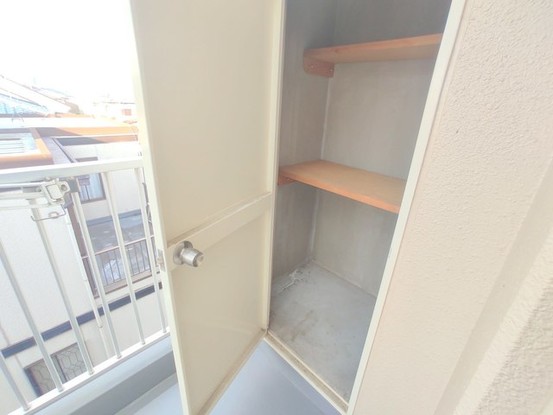 apartment 埼玉県上尾市谷津２丁目２番１号ショーサンプラザ５Ｆ