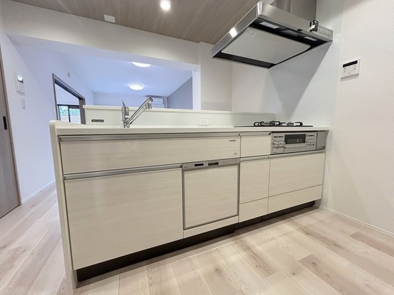 apartment 埼玉県上尾市谷津２丁目２番１号ショーサンプラザ５Ｆ