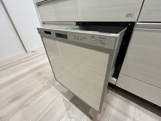 apartment 埼玉県上尾市谷津２丁目２番１号ショーサンプラザ５Ｆ
