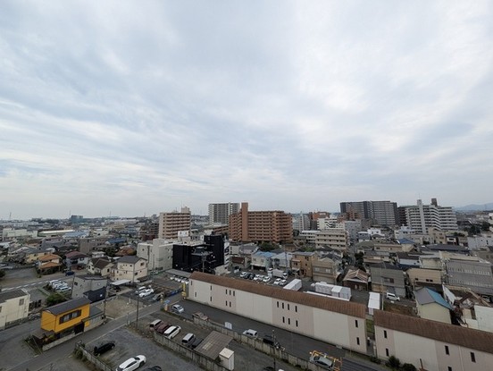 apartment 埼玉県上尾市谷津２丁目２番１号ショーサンプラザ５Ｆ