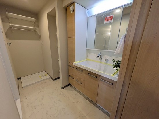 apartment 埼玉県上尾市谷津２丁目２番１号ショーサンプラザ５Ｆ