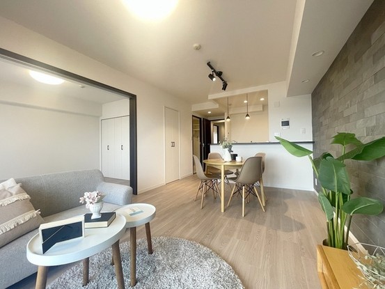 apartment 埼玉県上尾市谷津２丁目２番１号ショーサンプラザ５Ｆ