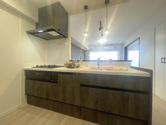 apartment 埼玉県上尾市谷津２丁目２番１号ショーサンプラザ５Ｆ