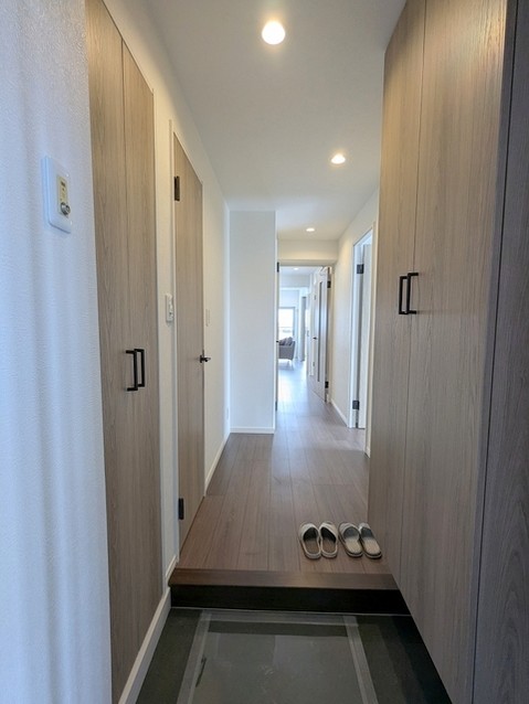 apartment 埼玉県上尾市谷津２丁目２番１号ショーサンプラザ５Ｆ