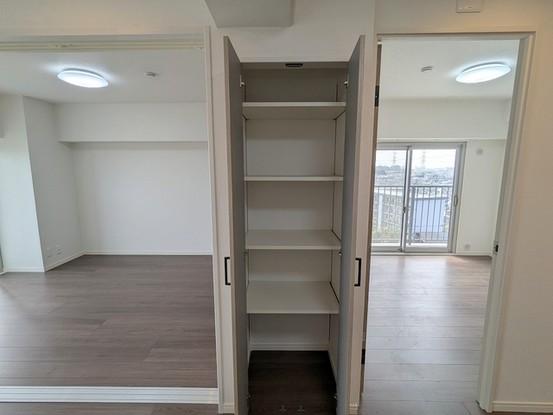 apartment 埼玉県上尾市谷津２丁目２番１号ショーサンプラザ５Ｆ