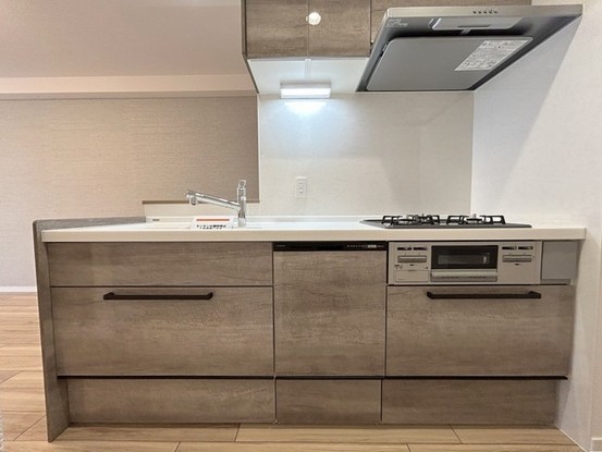 apartment 埼玉県上尾市谷津２丁目２番１号ショーサンプラザ５Ｆ