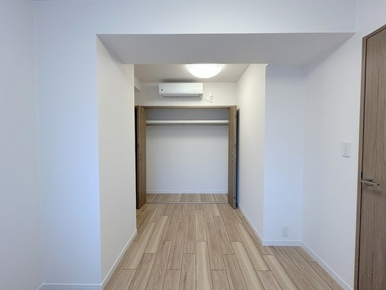 apartment 埼玉県上尾市谷津２丁目２番１号ショーサンプラザ５Ｆ