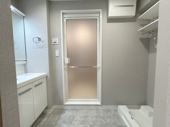 apartment 埼玉県上尾市谷津２丁目２番１号ショーサンプラザ５Ｆ