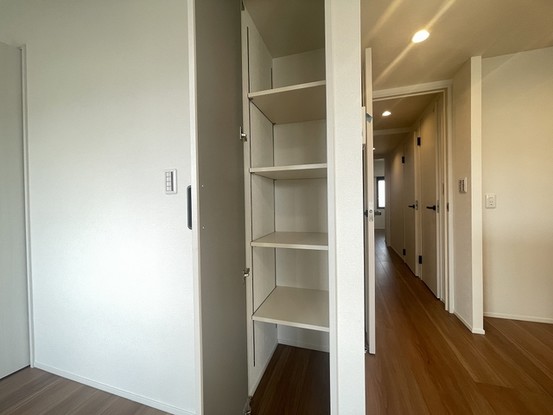apartment 埼玉県上尾市谷津２丁目２番１号ショーサンプラザ５Ｆ