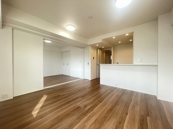 apartment 埼玉県上尾市谷津２丁目２番１号ショーサンプラザ５Ｆ