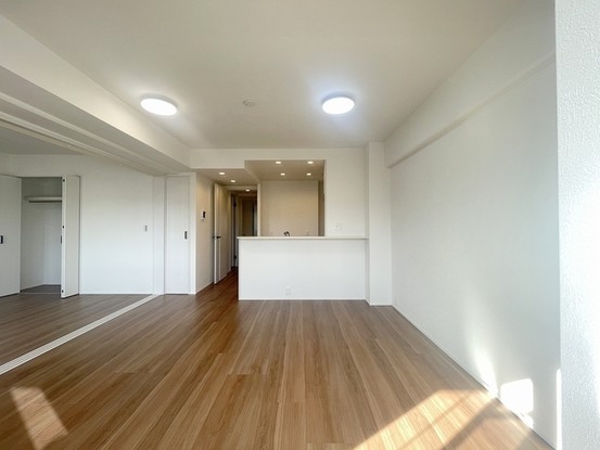 apartment 埼玉県上尾市谷津２丁目２番１号ショーサンプラザ５Ｆ