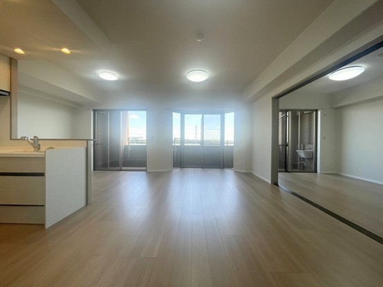 apartment 埼玉県上尾市谷津２丁目２番１号ショーサンプラザ５Ｆ