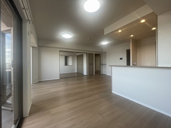 apartment 埼玉県上尾市谷津２丁目２番１号ショーサンプラザ５Ｆ