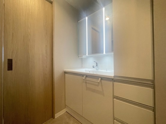 apartment 埼玉県上尾市谷津２丁目２番１号ショーサンプラザ５Ｆ