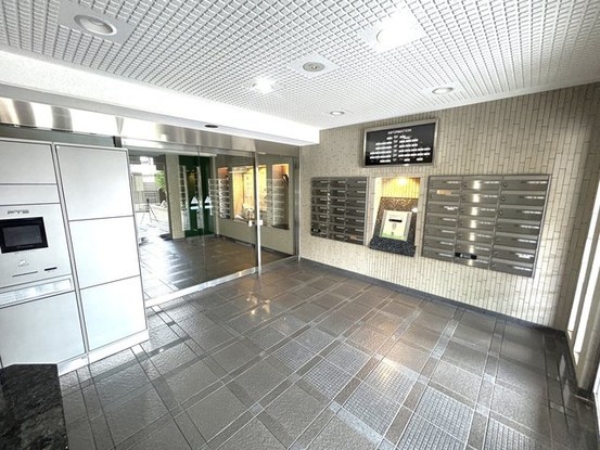 apartment 埼玉県上尾市谷津２丁目２番１号ショーサンプラザ５Ｆ