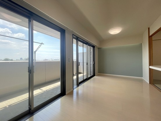 apartment 埼玉県上尾市谷津２丁目２番１号ショーサンプラザ５Ｆ