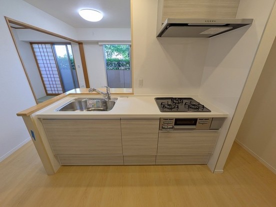 apartment 埼玉県上尾市谷津２丁目２番１号ショーサンプラザ５Ｆ