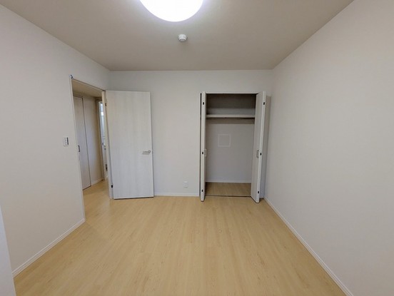 apartment 埼玉県上尾市谷津２丁目２番１号ショーサンプラザ５Ｆ