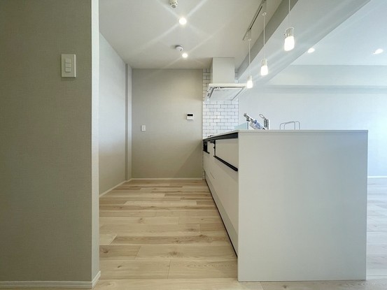 apartment 埼玉県上尾市谷津２丁目２番１号ショーサンプラザ５Ｆ