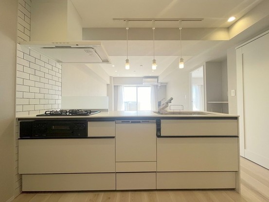 apartment 埼玉県上尾市谷津２丁目２番１号ショーサンプラザ５Ｆ