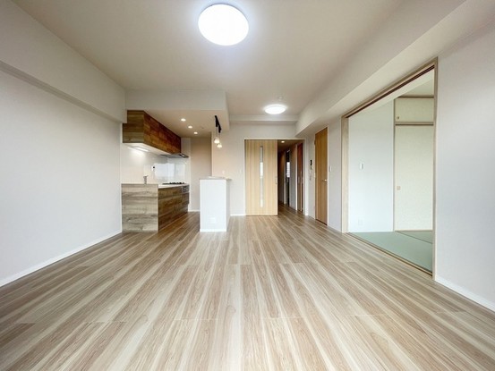 apartment 埼玉県上尾市谷津２丁目２番１号ショーサンプラザ５Ｆ