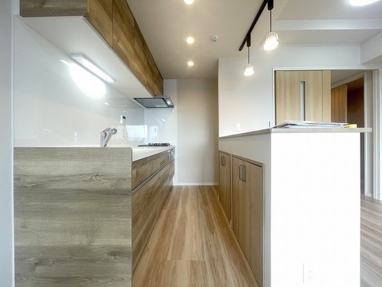 apartment 埼玉県上尾市谷津２丁目２番１号ショーサンプラザ５Ｆ