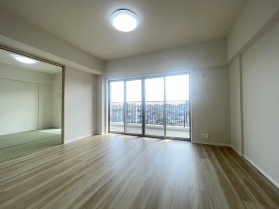 apartment 埼玉県上尾市谷津２丁目２番１号ショーサンプラザ５Ｆ