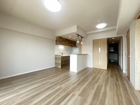 apartment 埼玉県上尾市谷津２丁目２番１号ショーサンプラザ５Ｆ