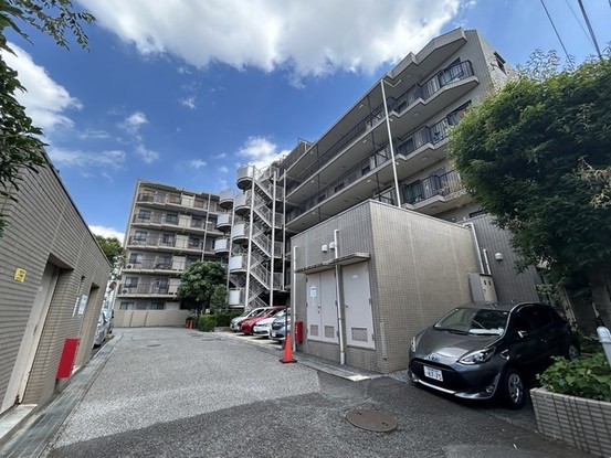 apartment 埼玉県上尾市谷津２丁目２番１号ショーサンプラザ５Ｆ