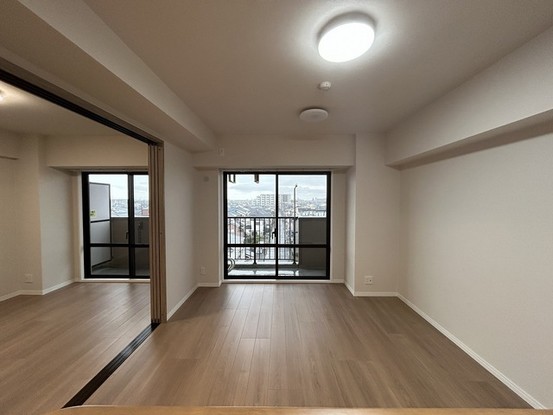 apartment 埼玉県上尾市谷津２丁目２番１号ショーサンプラザ５Ｆ