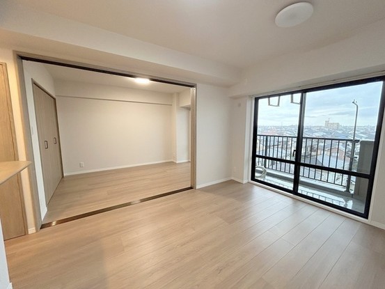 apartment 埼玉県上尾市谷津２丁目２番１号ショーサンプラザ５Ｆ