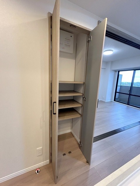 apartment 埼玉県上尾市谷津２丁目２番１号ショーサンプラザ５Ｆ