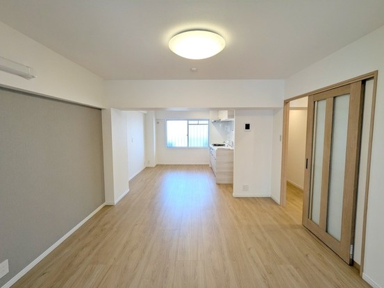 apartment 埼玉県上尾市谷津２丁目２番１号ショーサンプラザ５Ｆ